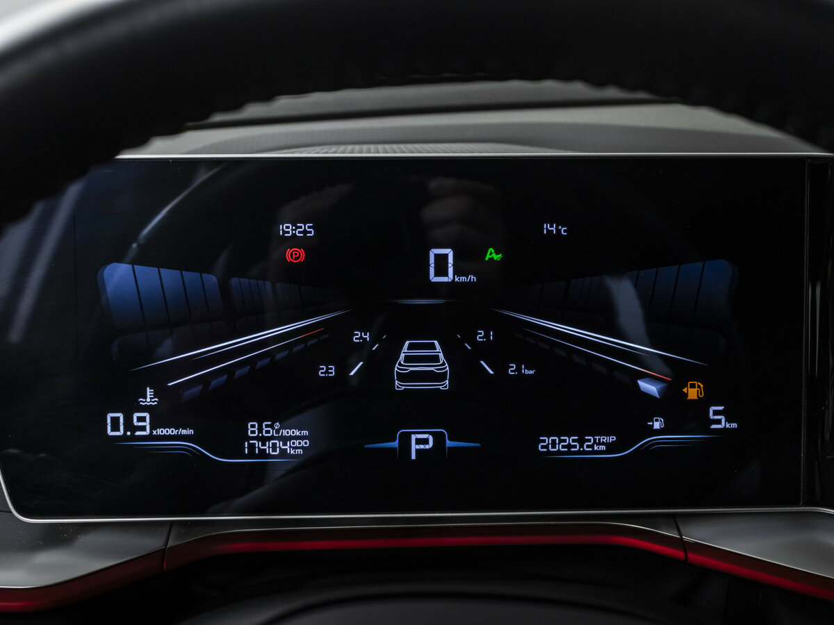 Купить Geely Coolray, 2023, 17 500 км.. Фото: #9