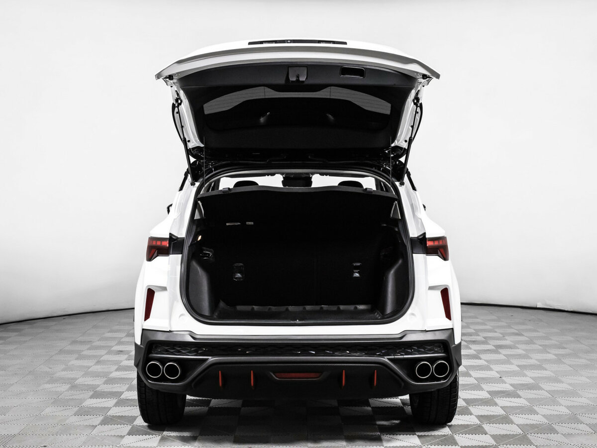 Купить Geely Coolray, 2023, 32 615 км.. Фото: #11