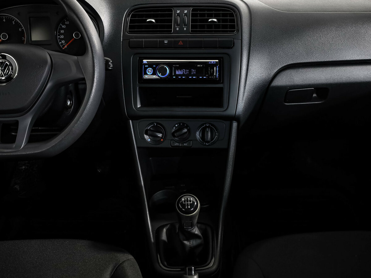 Купить Volkswagen Polo, 2018, 102 434 км.. Фото: #9