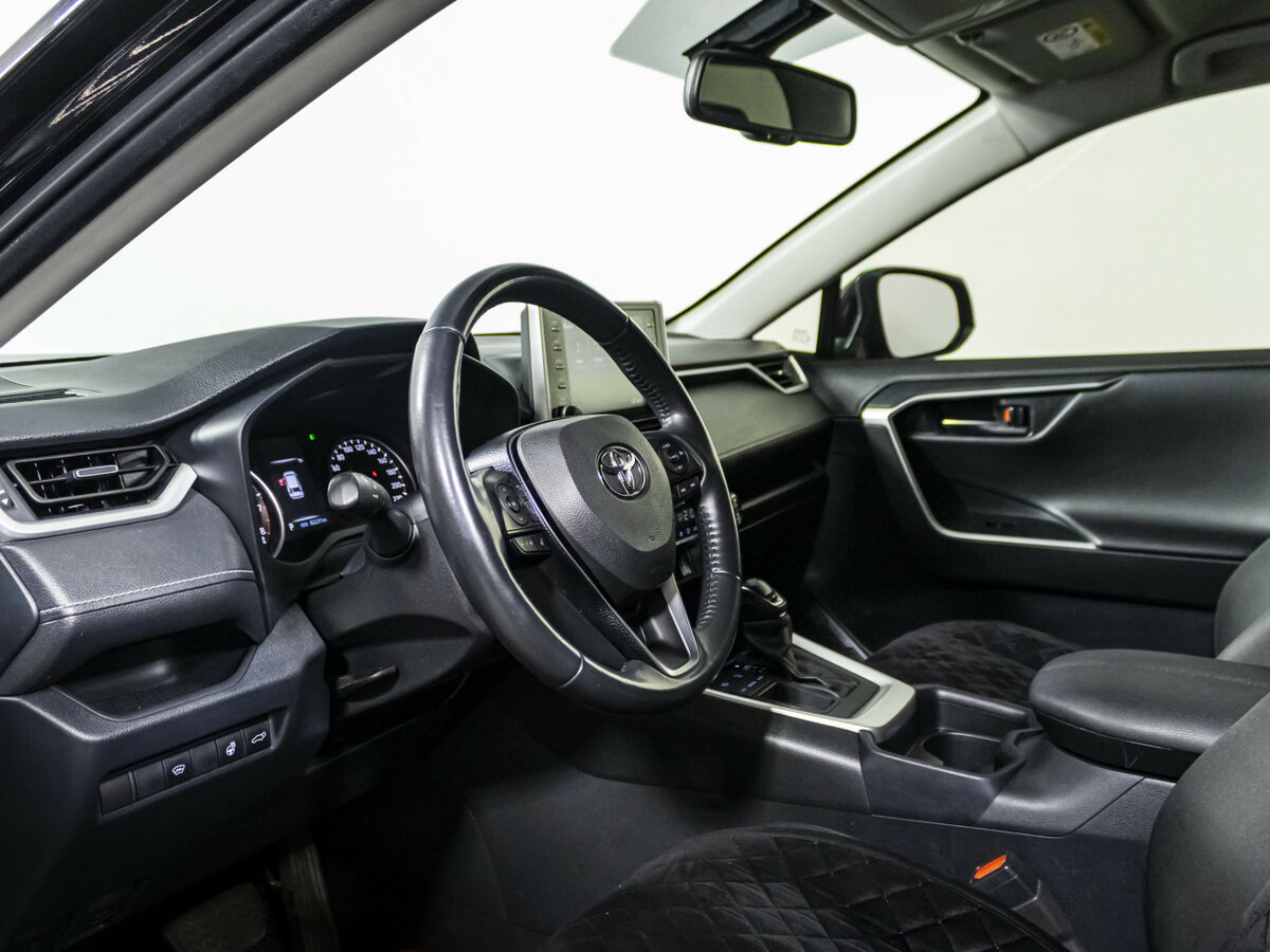 Купить Toyota RAV4, 2020, 82 230 км.. Фото: #8