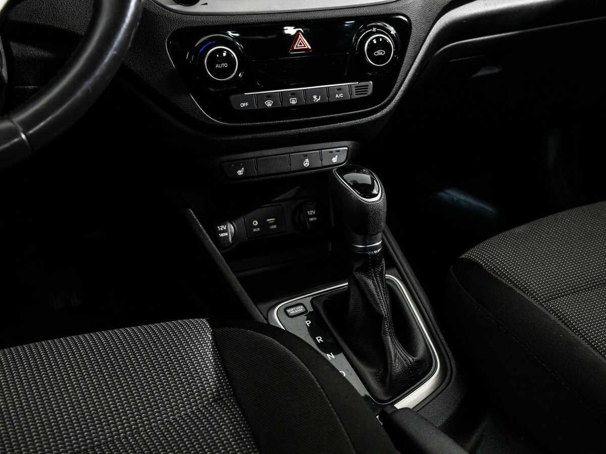 Купить Hyundai Solaris, 2017, 175 150 км.. Фото: #15