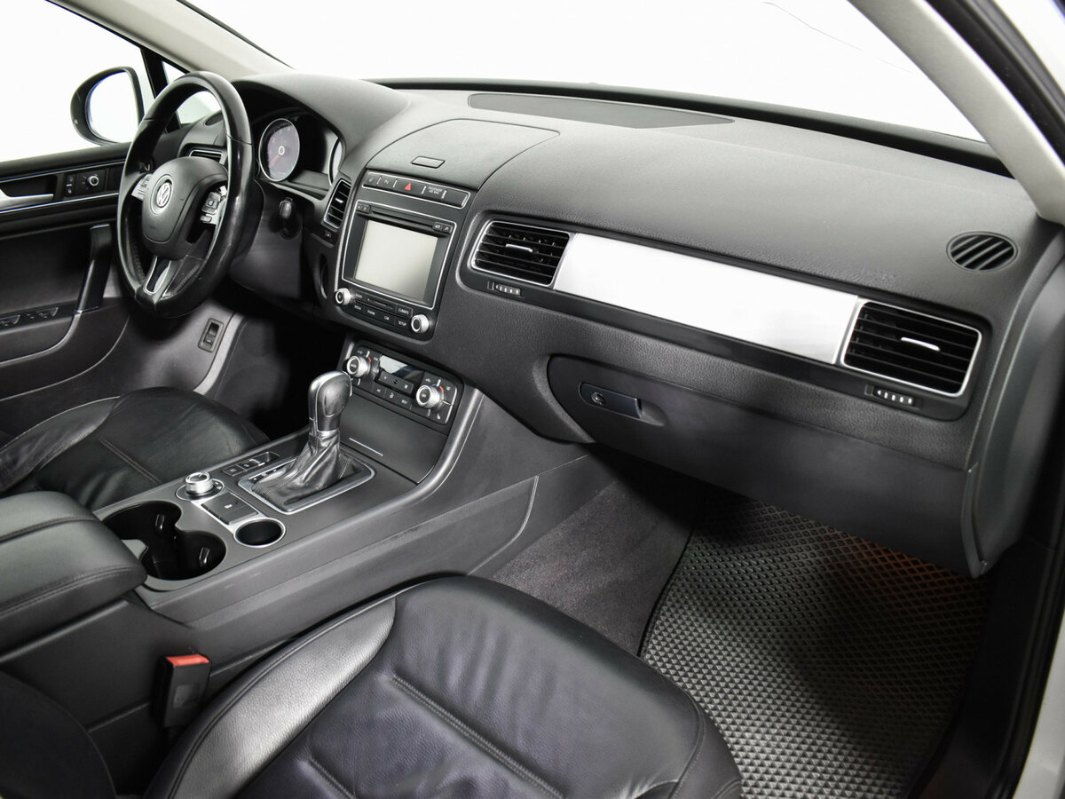 Купить Volkswagen Touareg, 2015, 217 188 км.. Фото: #11