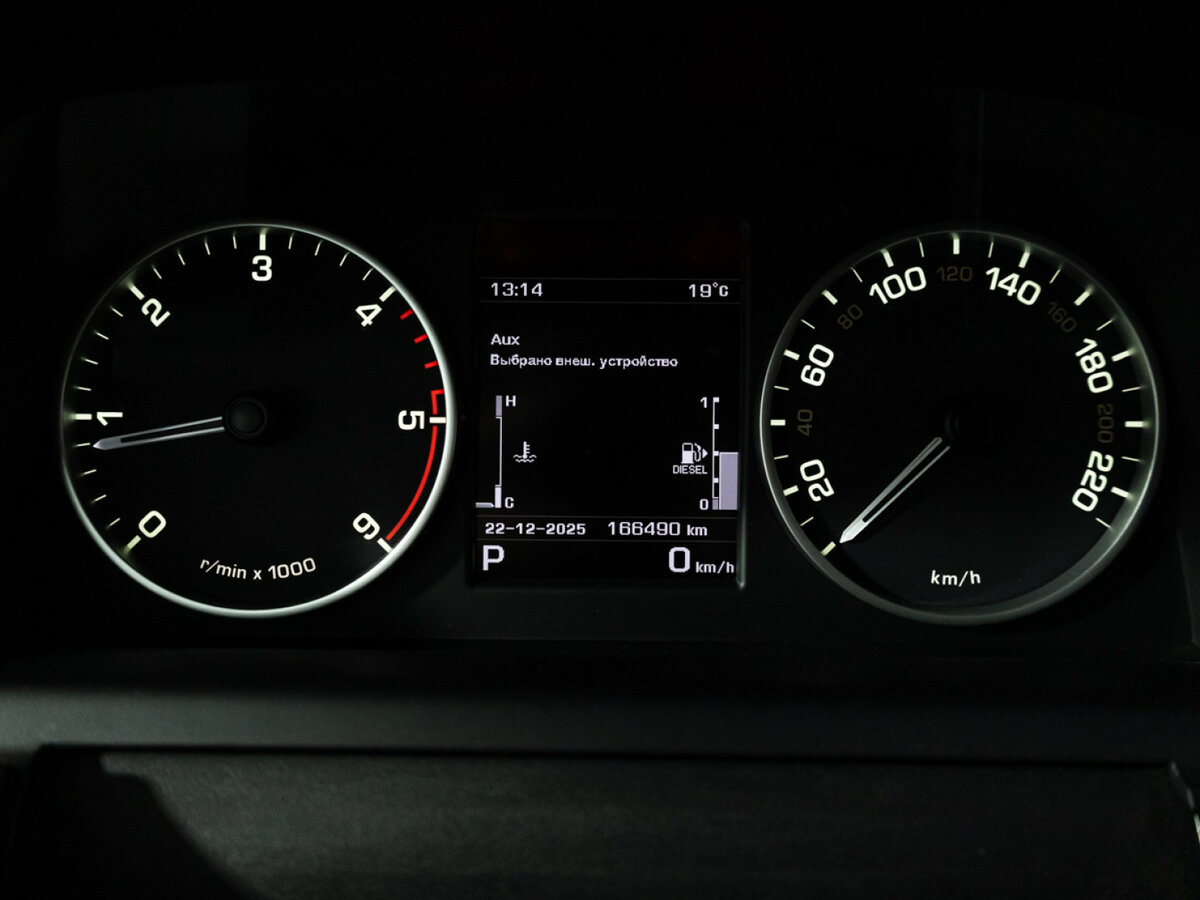 Купить Land Rover Discovery, 2015, 166 500 км.. Фото: #9