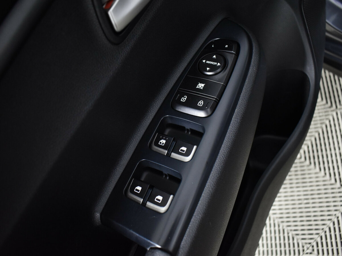 Купить Kia Rio, 2018, 64 000 км.. Фото: #14