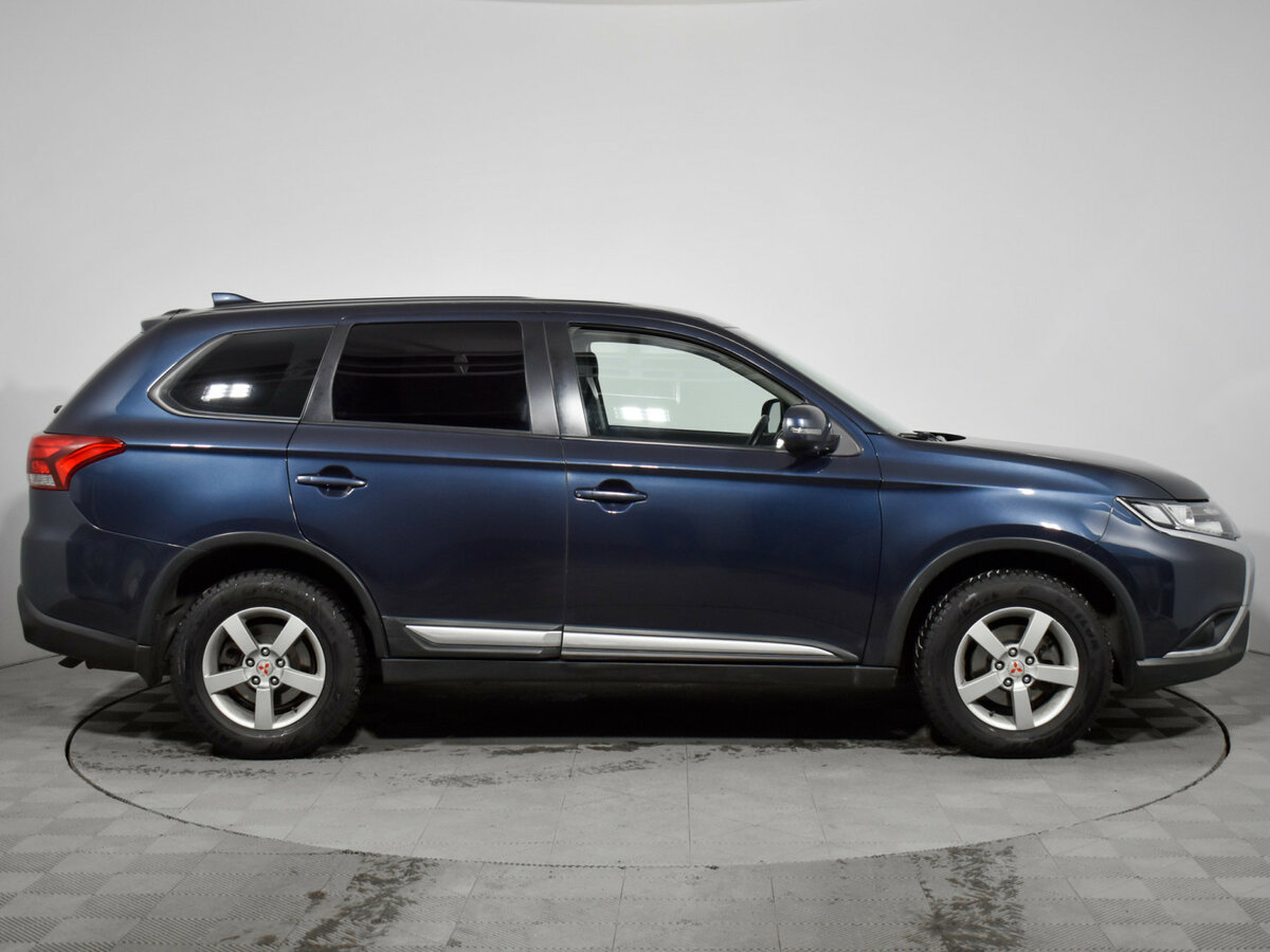 Купить Mitsubishi Outlander, 2019, 140 400 км.. Фото: #3
