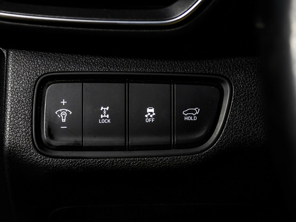 Купить Hyundai Santa Fe, 2019, 114 900 км.. Фото: #16