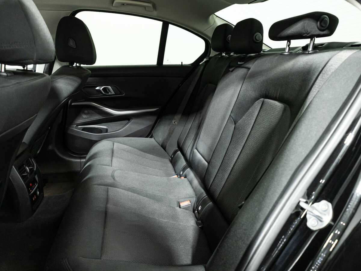 Купить БМВ 3 серии, 2019, 105 575 км.. Фото: #7