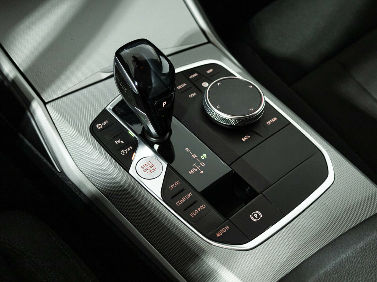 Купить БМВ 3 серии, 2019, 105 575 км.. Фото: #13