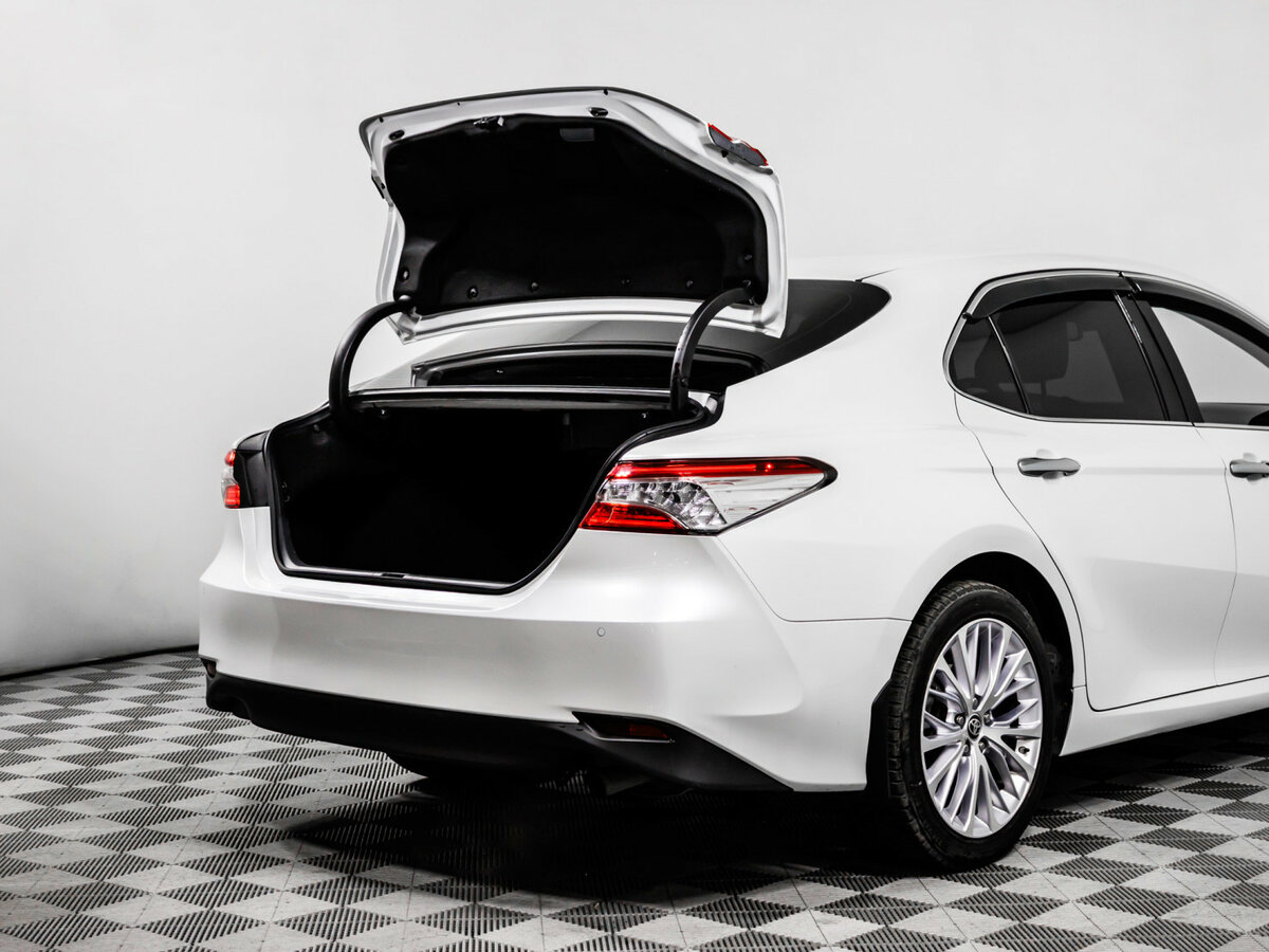 Купить Тойота Камри, 2019, 177 988 км.. Фото: #14