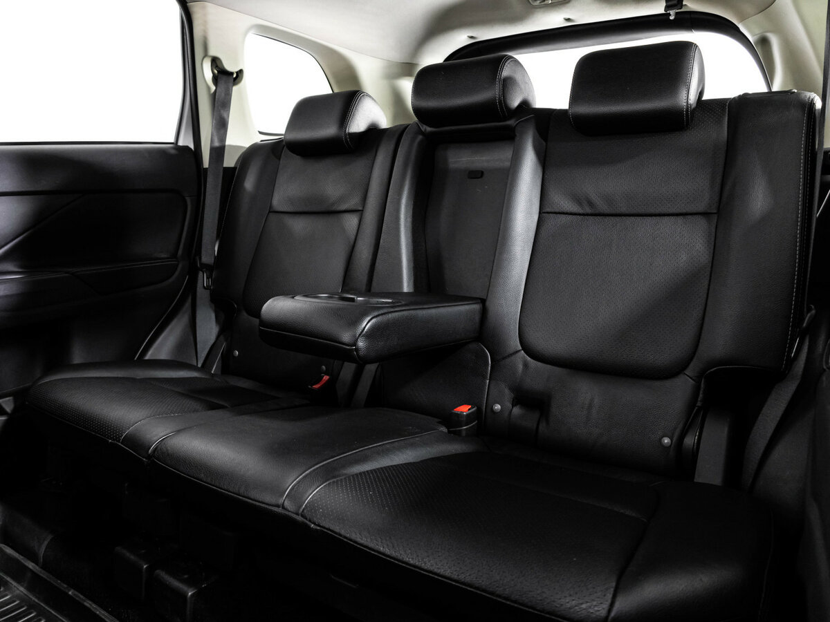 Купить Mitsubishi Outlander, 2016, 200 293 км.. Фото: #18