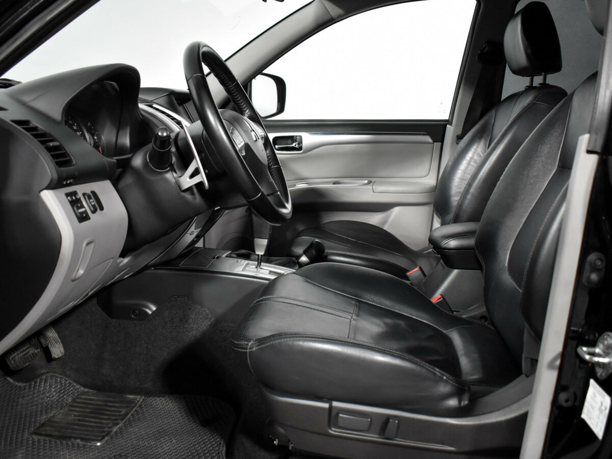 Купить Mitsubishi Pajero Sport, 2013, 254 886 км.. Фото: #8