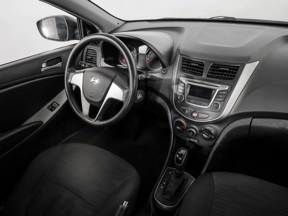 Купить Hyundai Solaris, 2016, 141 005 км.. Фото: #8