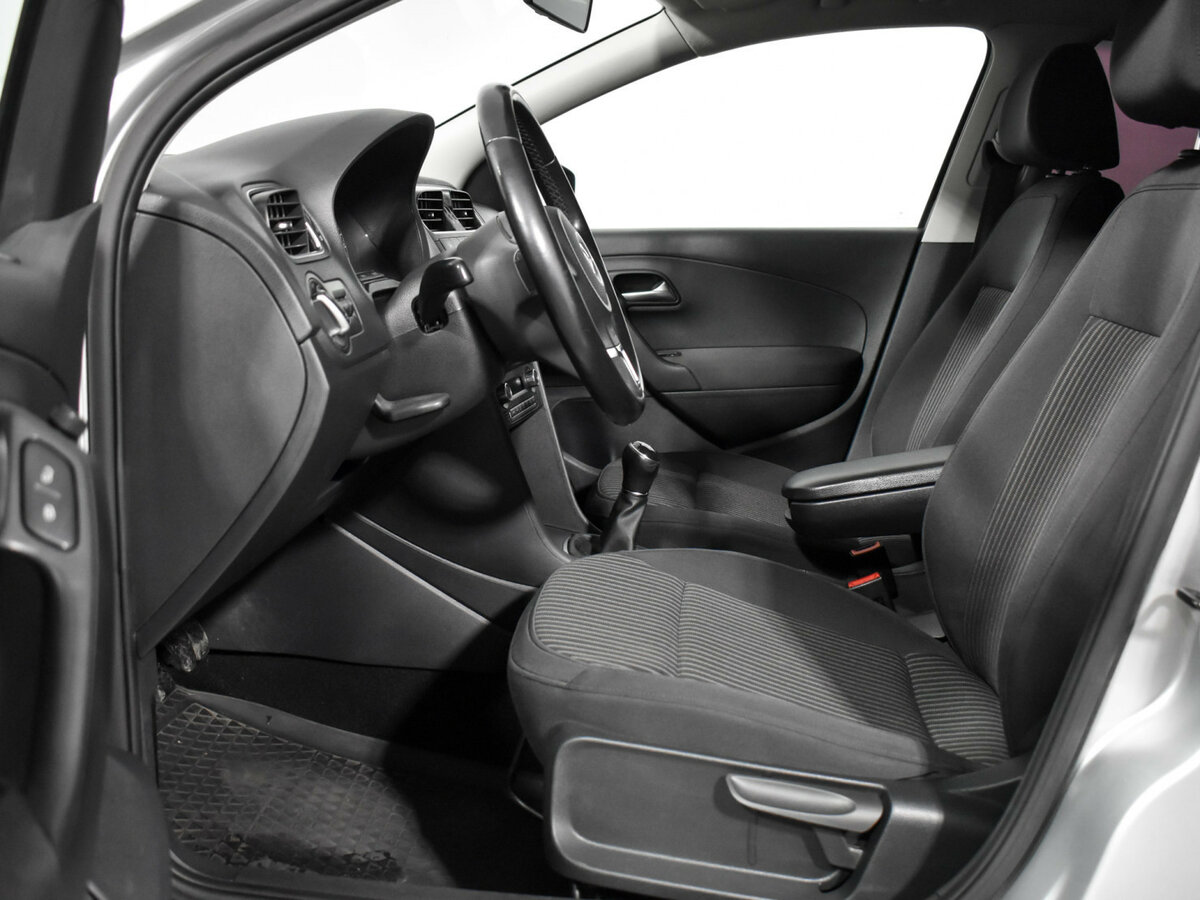 Купить Volkswagen Polo, 2015, 240 000 км.. Фото: #9