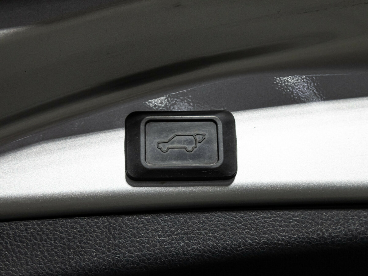 Купить Тойота Рав4, 2014, 106 700 км.. Фото: #16