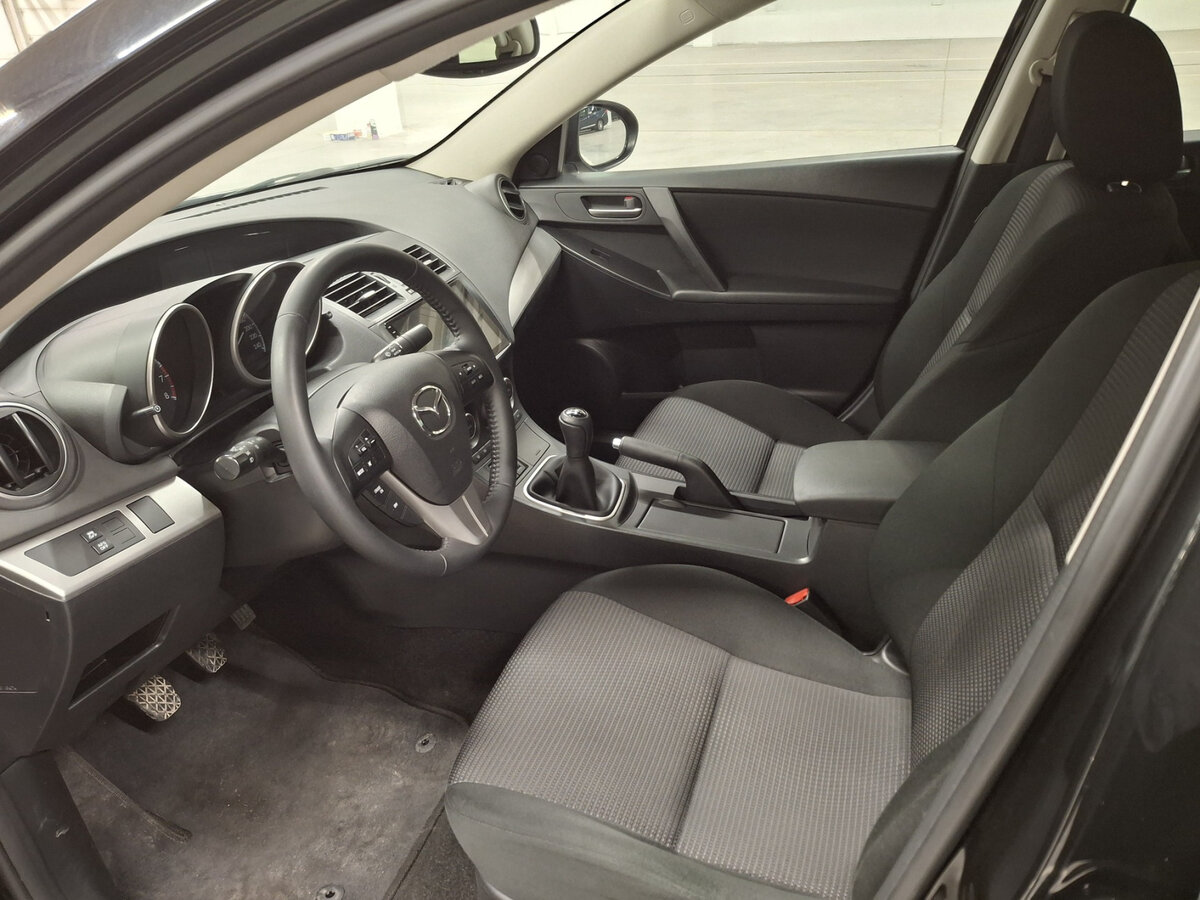 Купить Mazda 3, 2013, 107 572 км.. Фото: #15