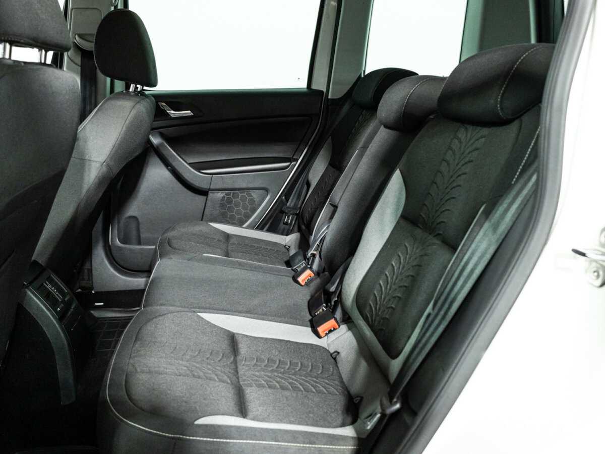 Купить Skoda Yeti, 2015, 209 835 км.. Фото: #9