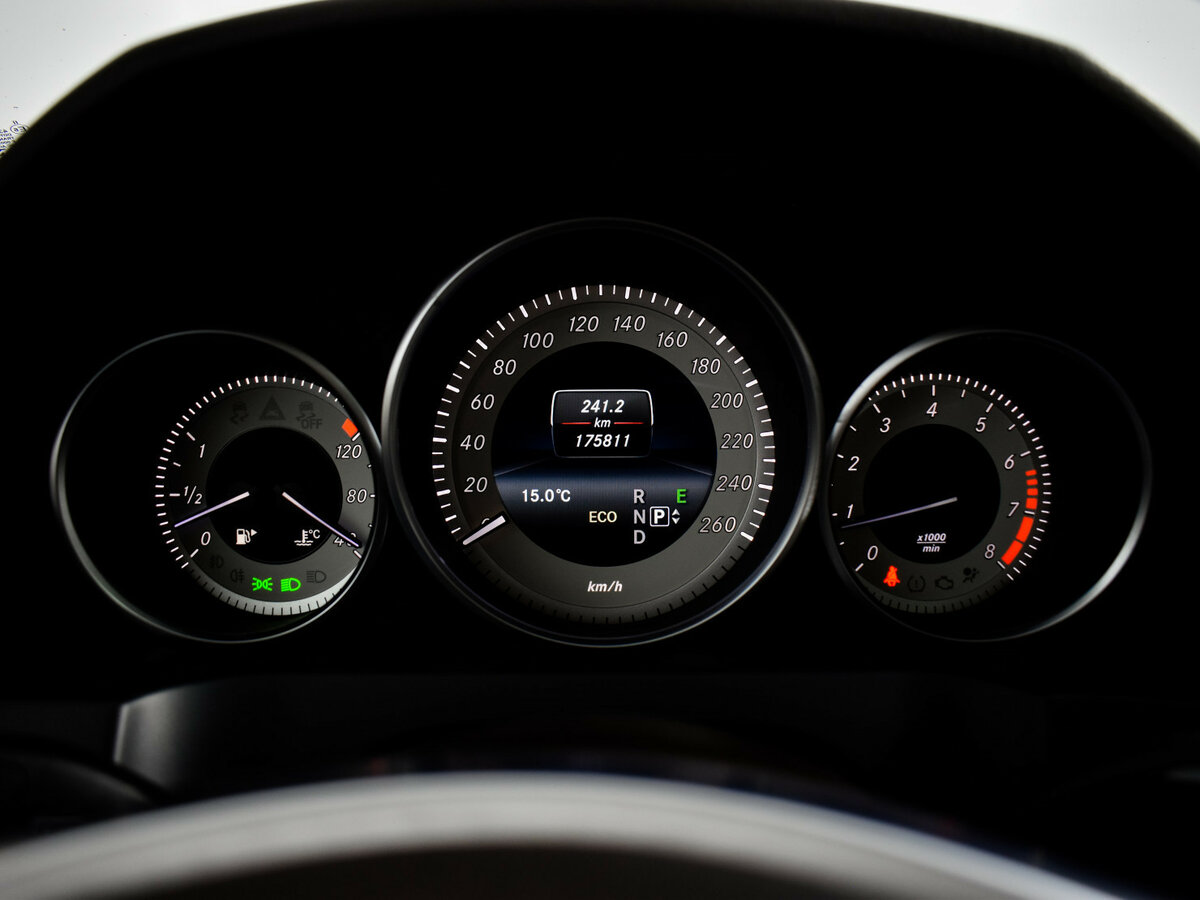 Купить Mercedes-Benz E-Класс, 2016, 175 811 км.. Фото: #20