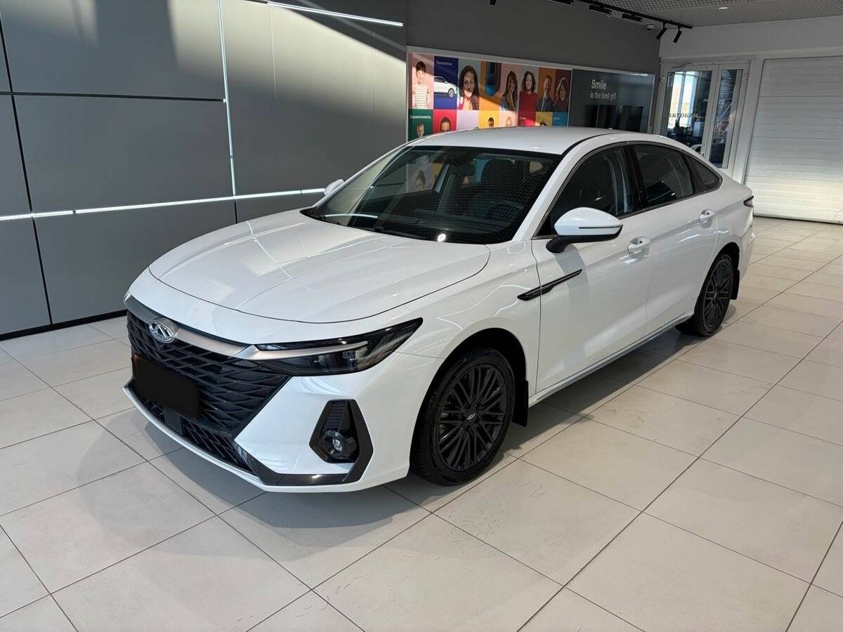 Chery Arrizo 8